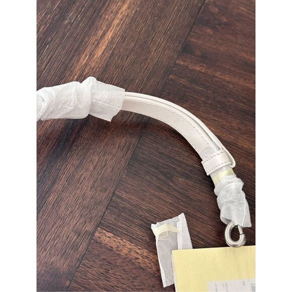 Beautiful authentic Marc Jacobs quilted curve bag in cotton - Picture 8 of 16